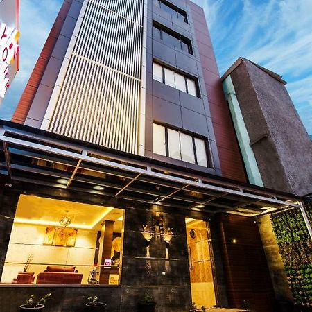 York Hotel Kochi Exterior photo