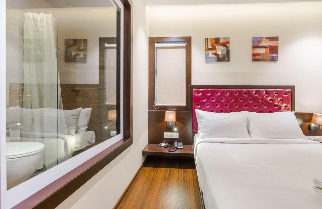 York Hotel Kochi Exterior photo