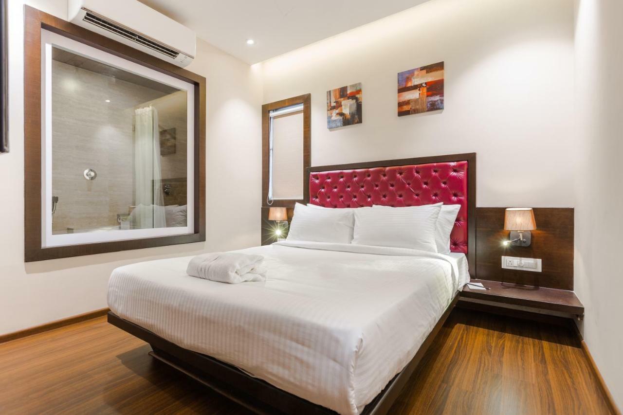 York Hotel Kochi Exterior photo