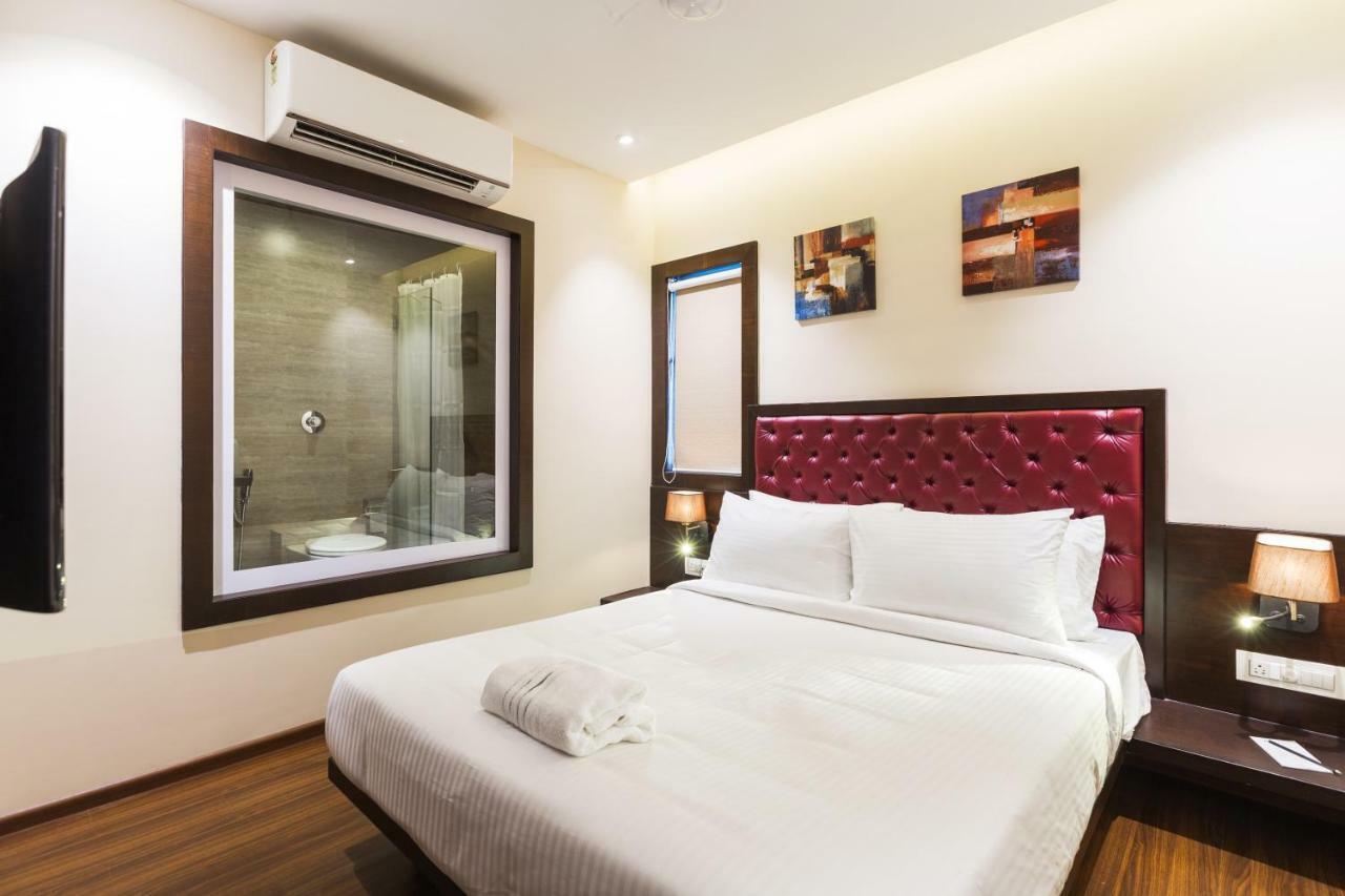 York Hotel Kochi Exterior photo