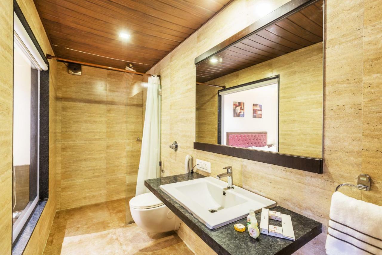 York Hotel Kochi Exterior photo
